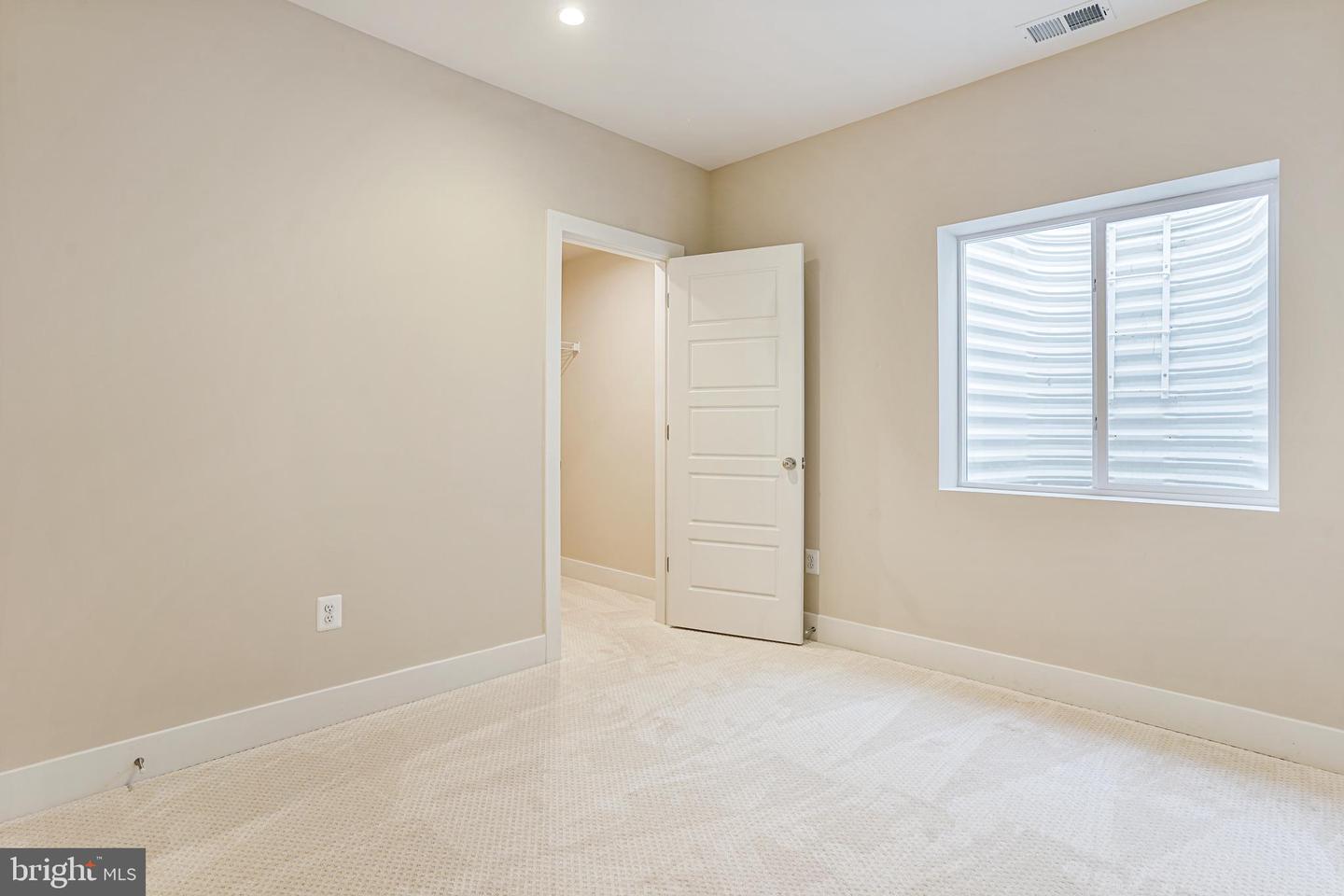 14513 Danforth St Property Photo 40