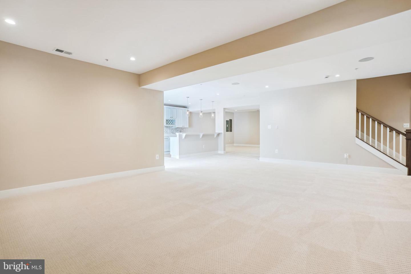 14513 Danforth St Property Photo 42