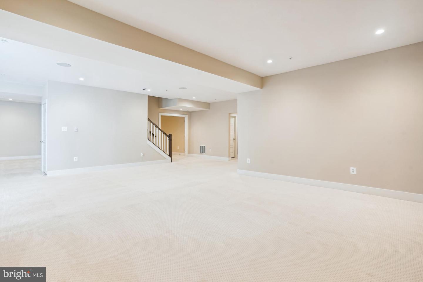 14513 Danforth St Property Photo 43