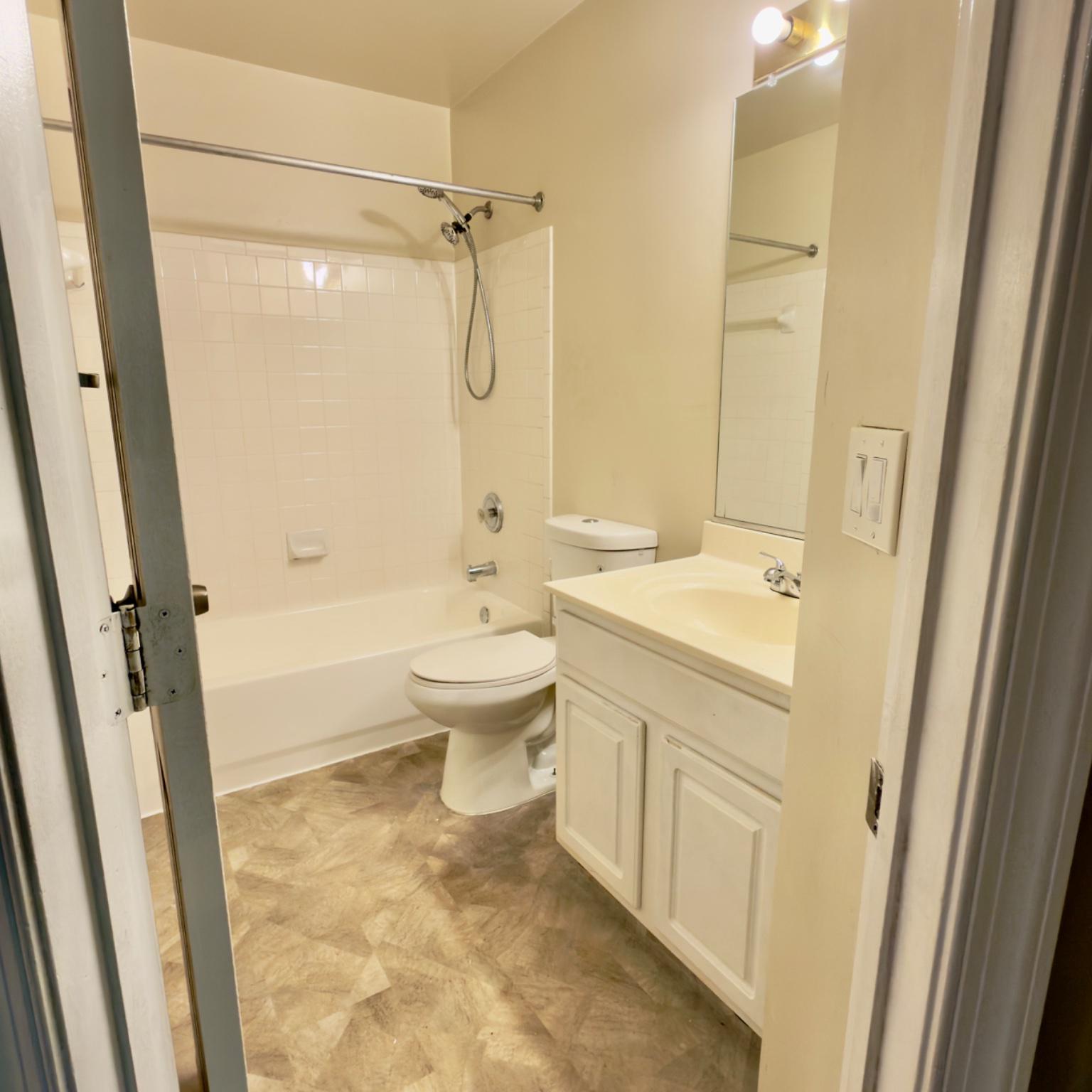 3410 Little Hill Ln Property Photo 9
