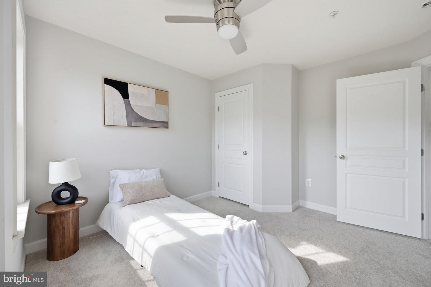 14658 Hawley Ln Property Photo 26