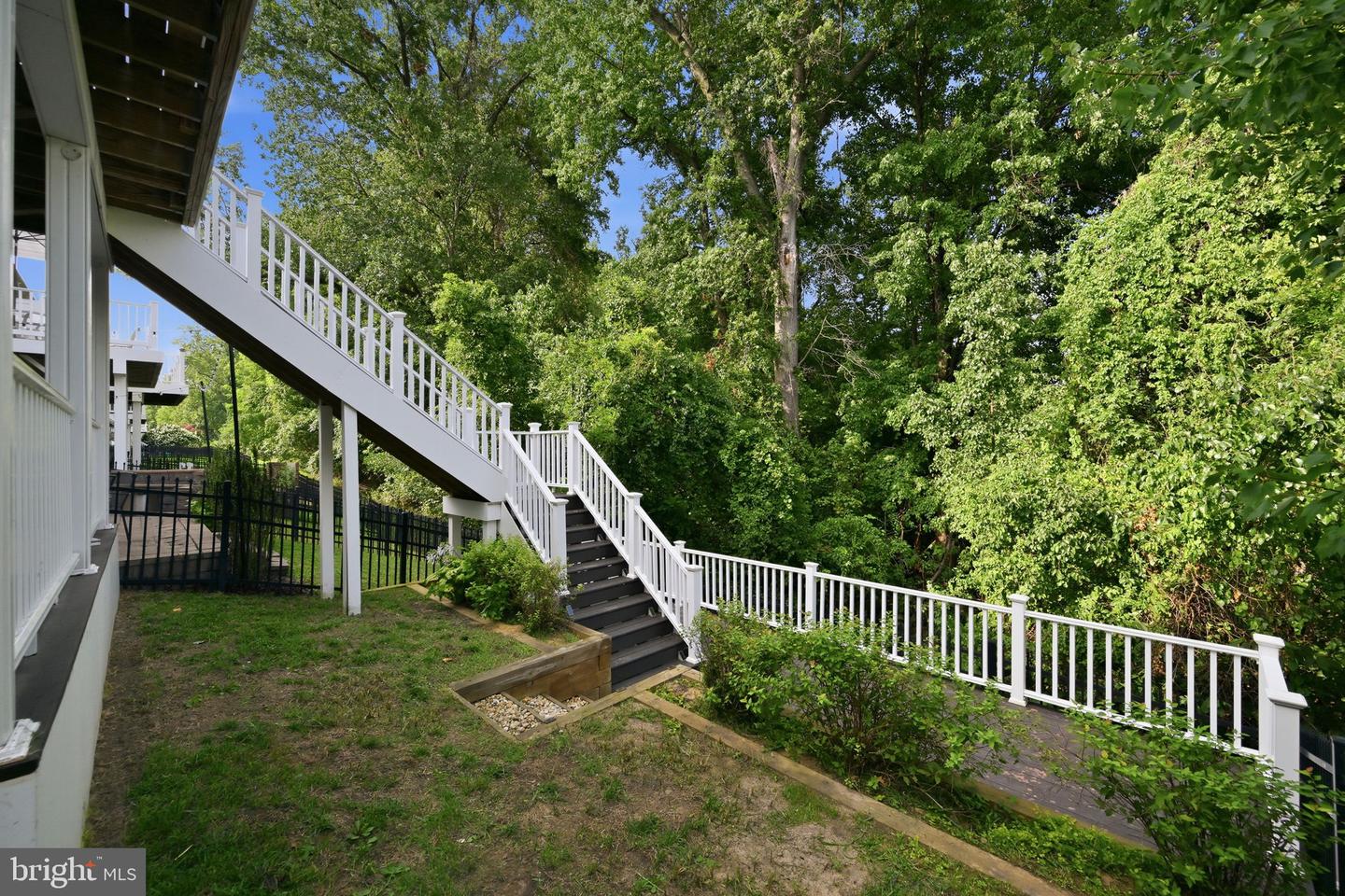 14658 Hawley Ln Property Photo 36