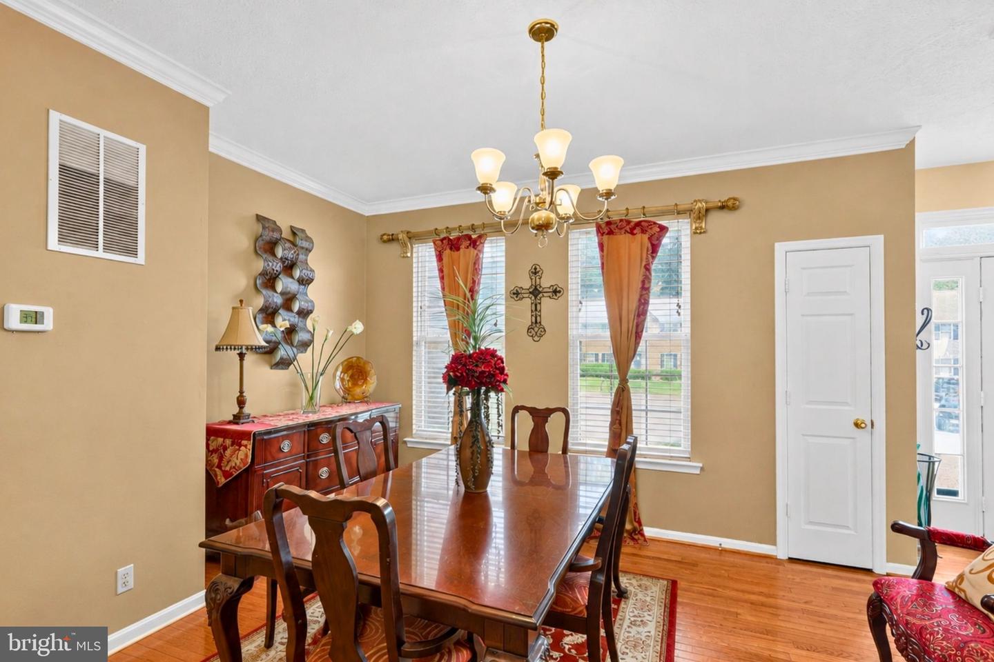 9106 Helmsley Dr Property Photo 14