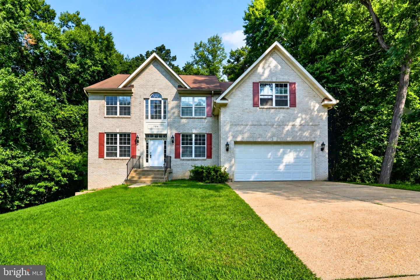 104 BONHILL DR