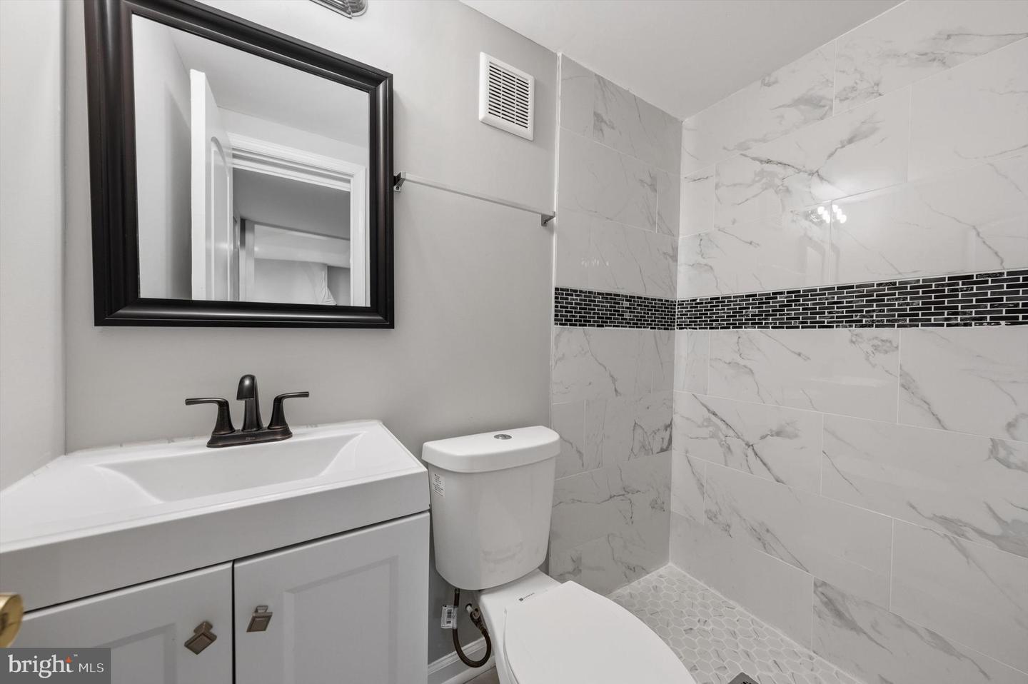 8411 Red Wing Ln Property Photo 32