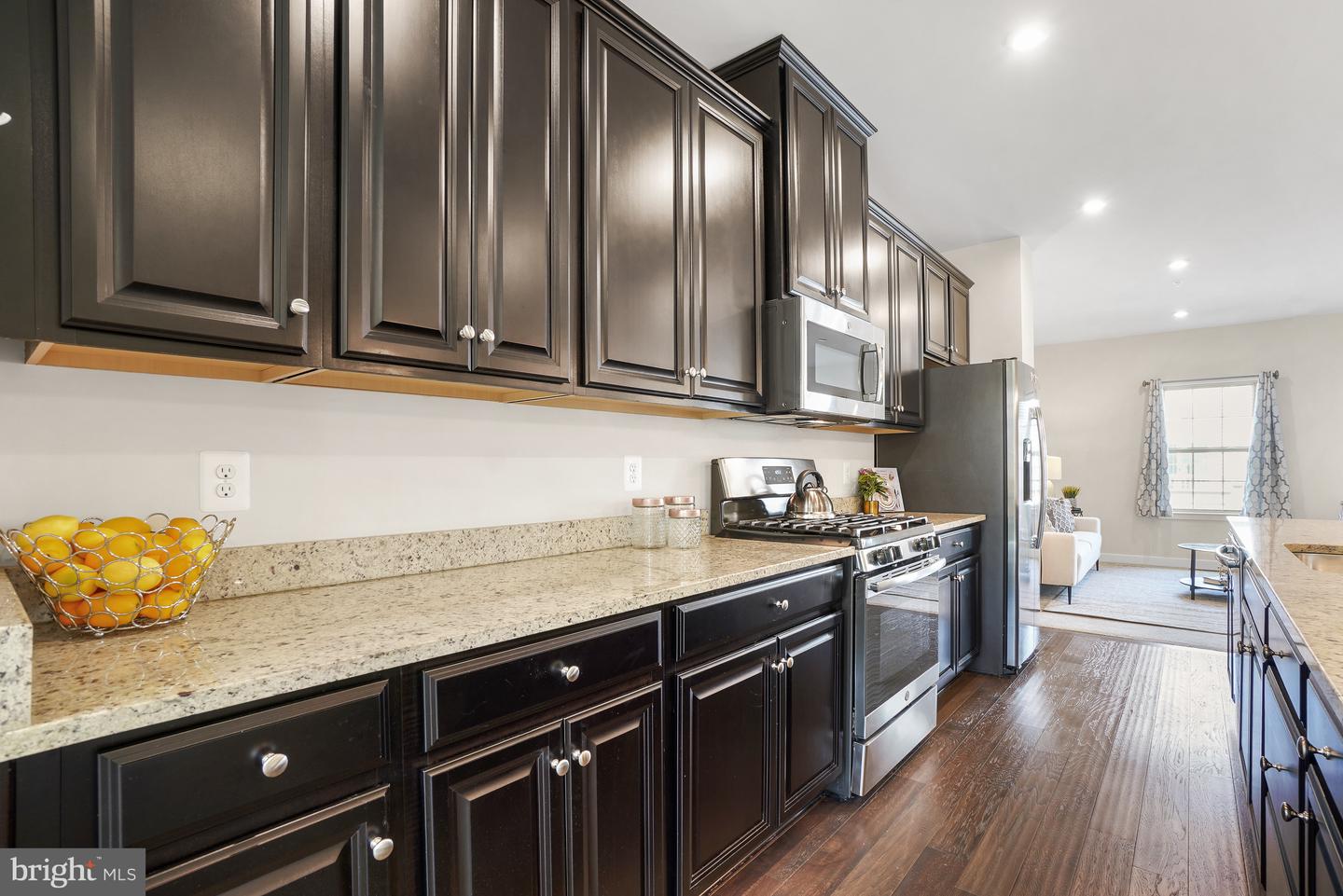 8015 Spring Arbor Dr Property Photo 11