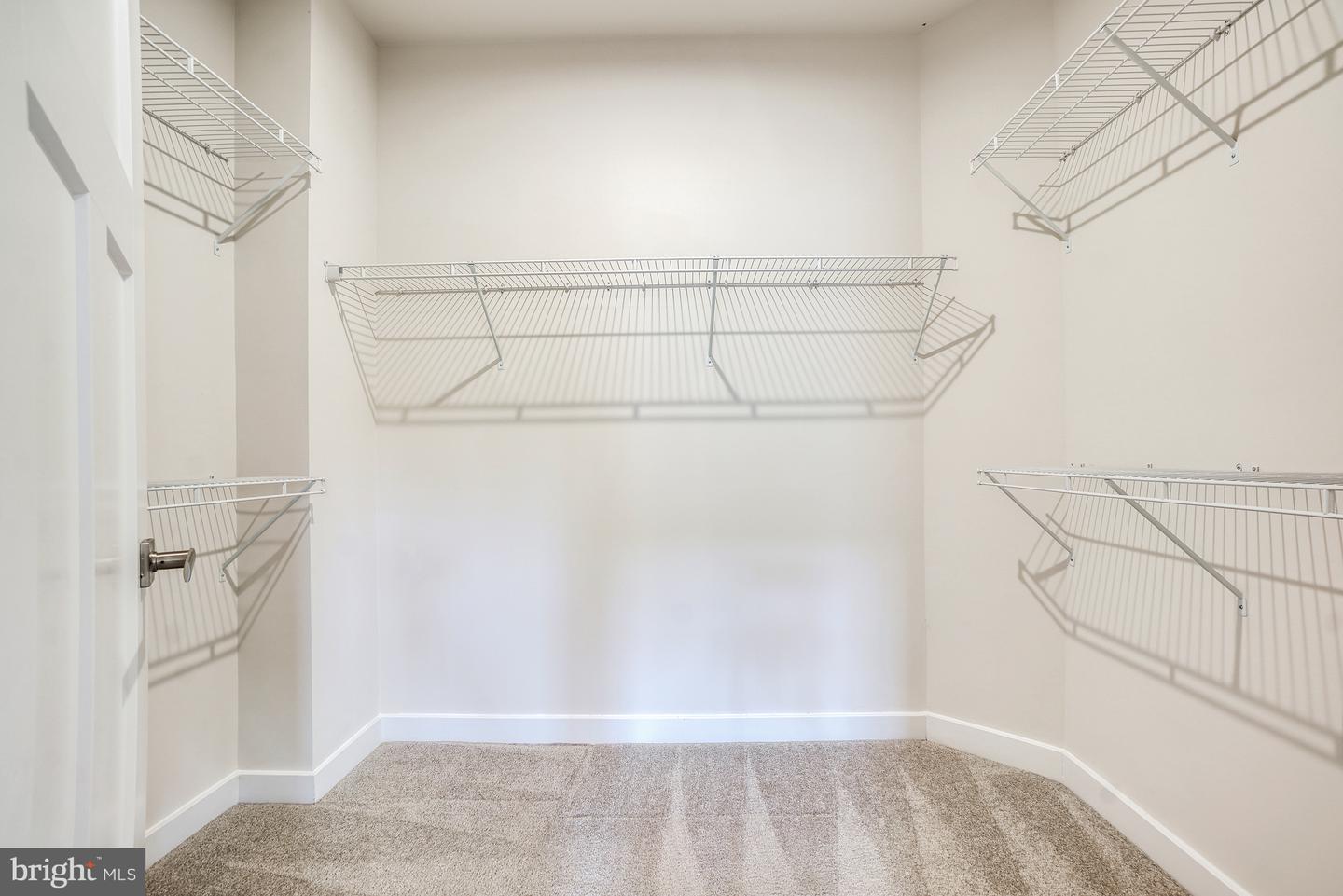 8015 Spring Arbor Dr Property Photo 22