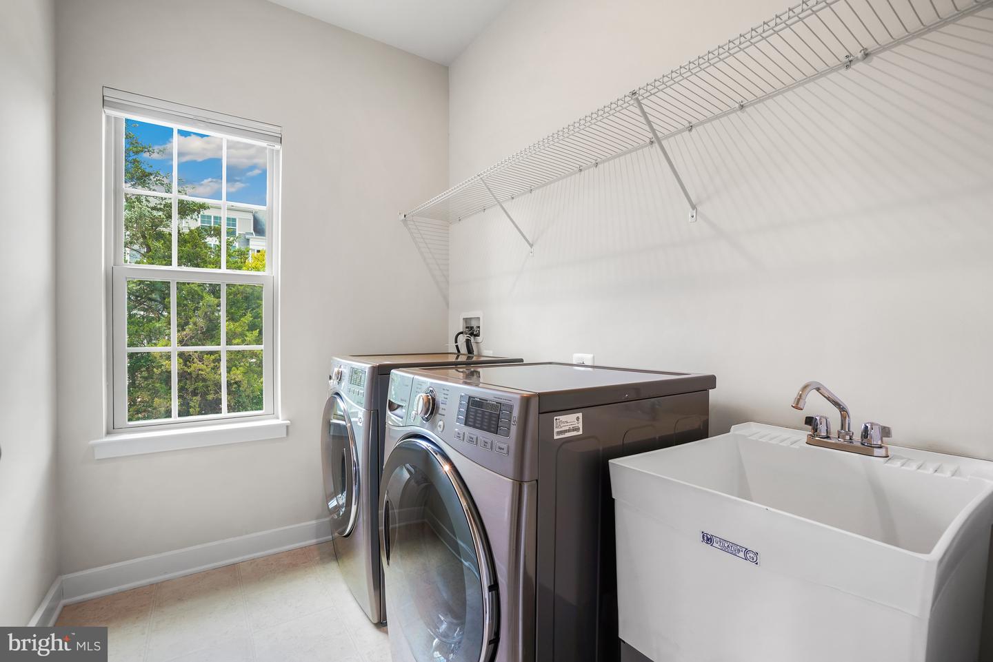 8015 Spring Arbor Dr Property Photo 30