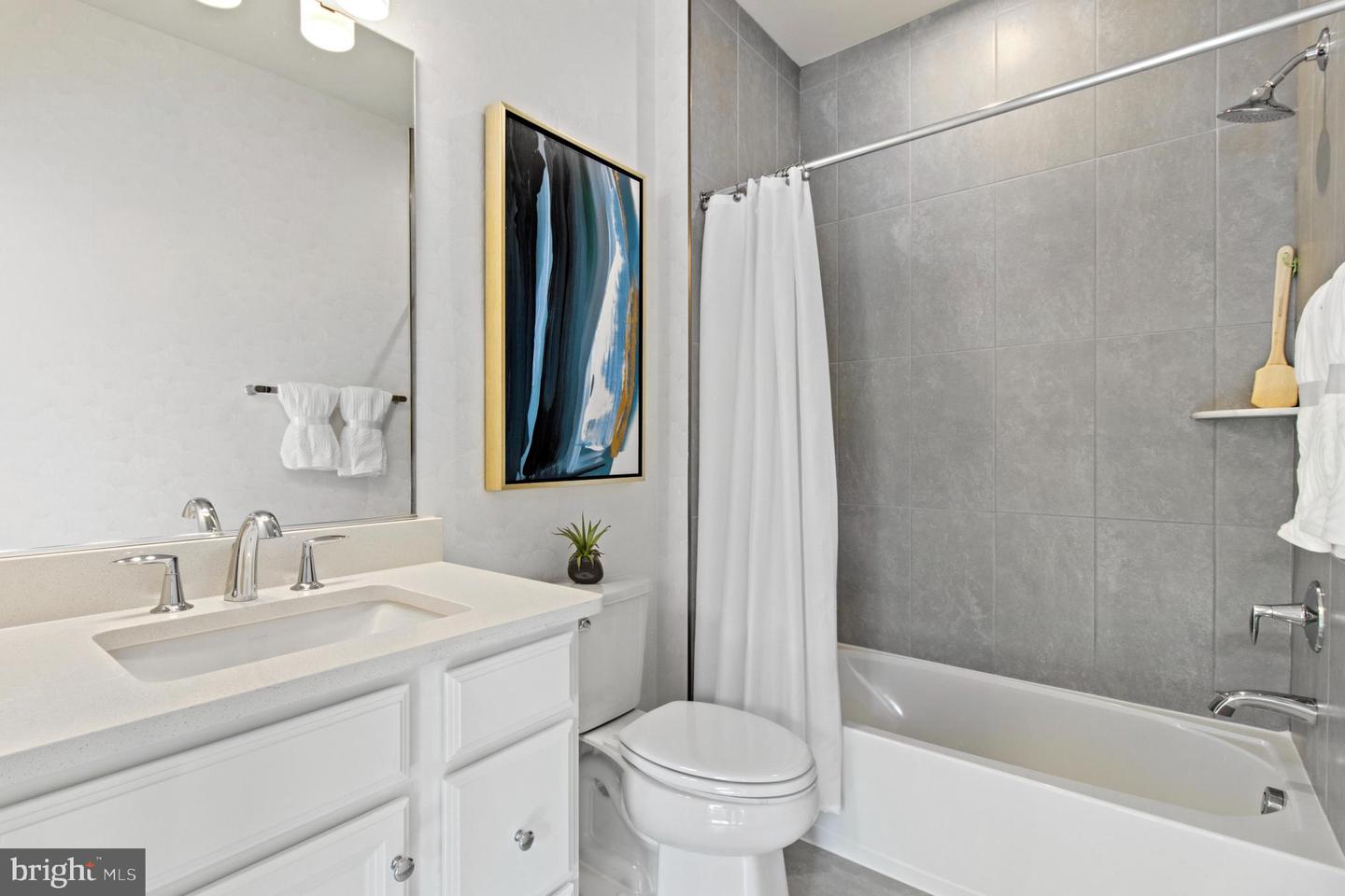 6007 Beake St Property Photo 14