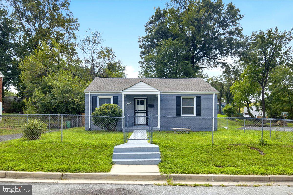 5715 BUGLER ST Property Photo 1