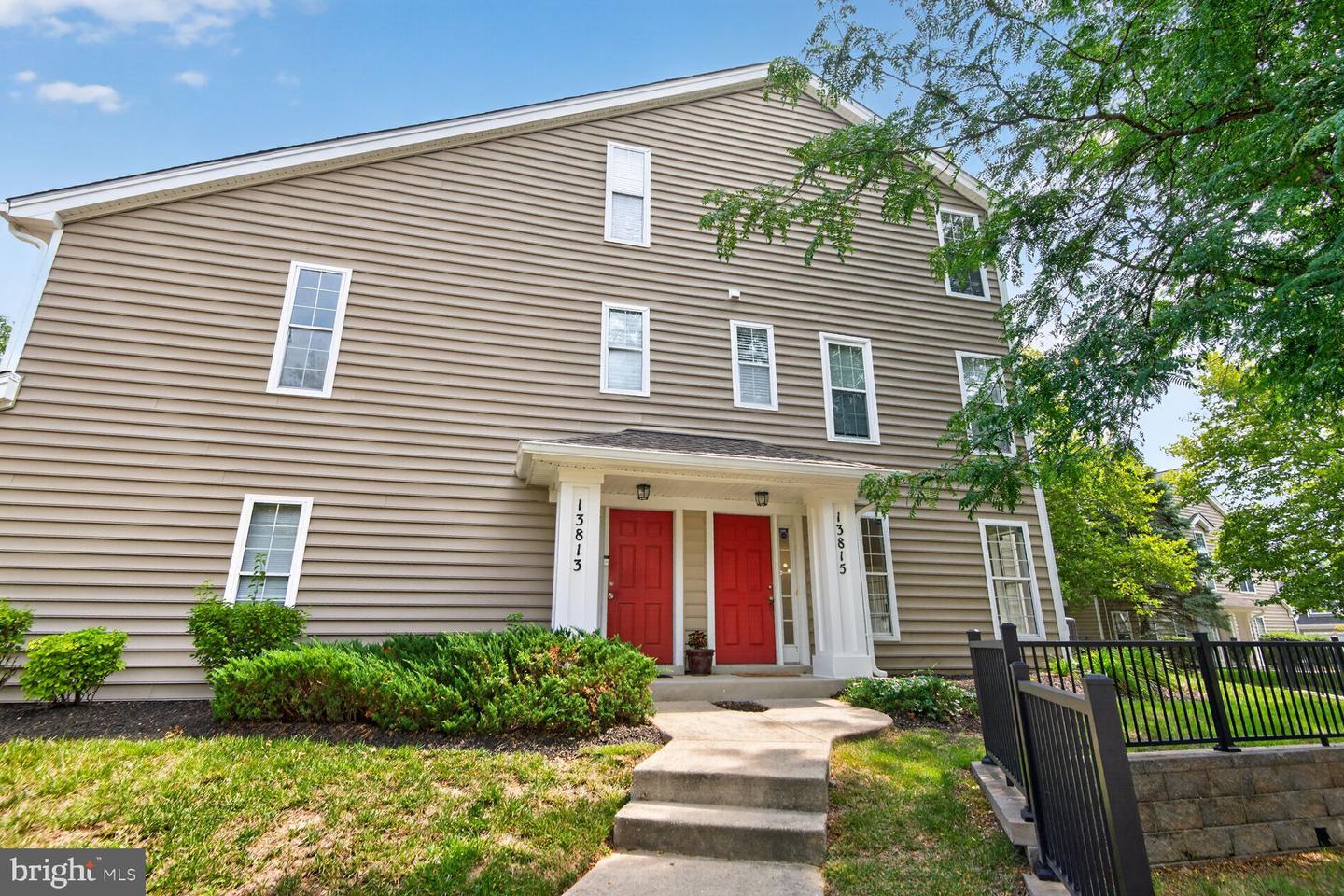 13815 KING GREGORY WAY #121