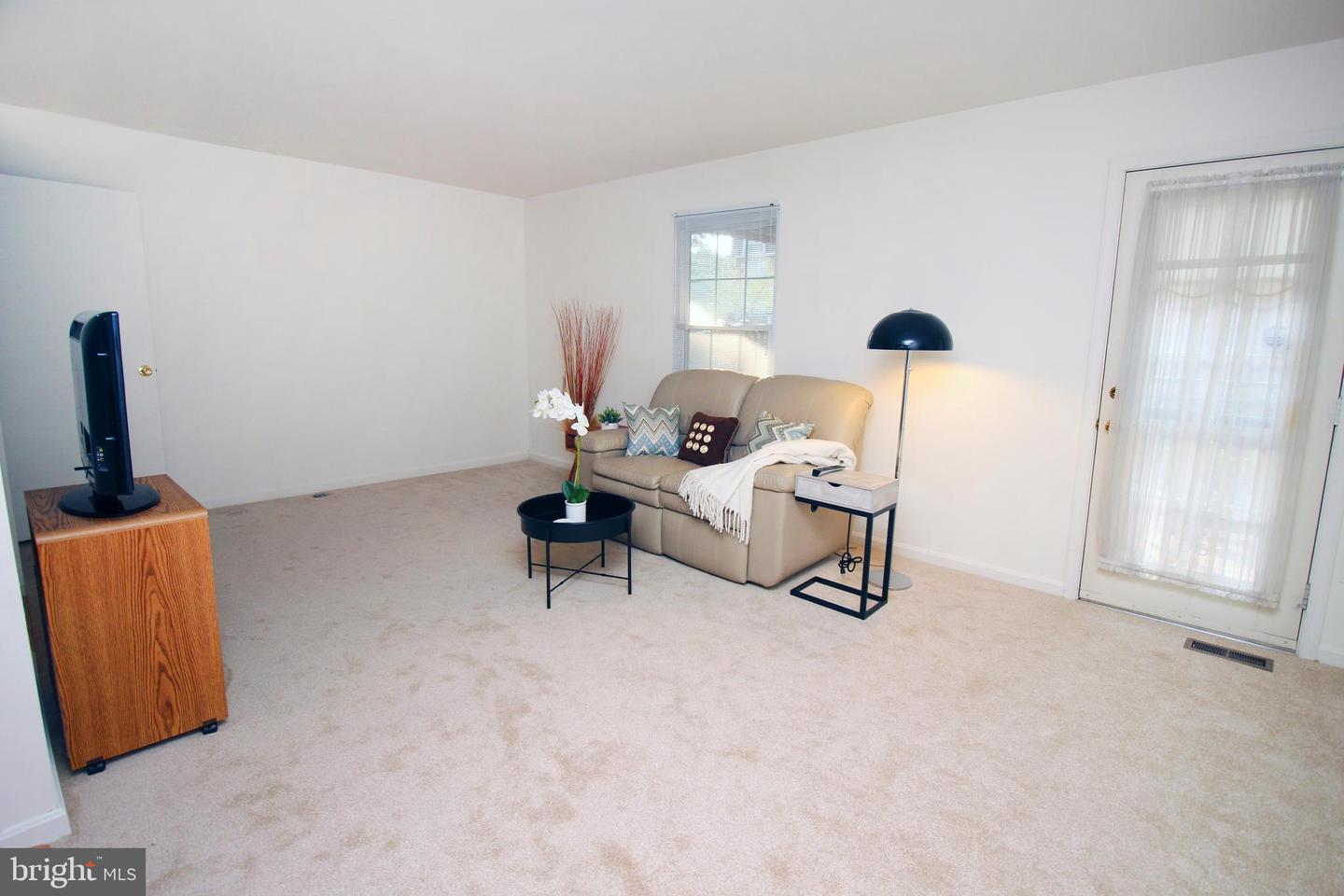 5932 Saint Moritz Dr Property Photo 6