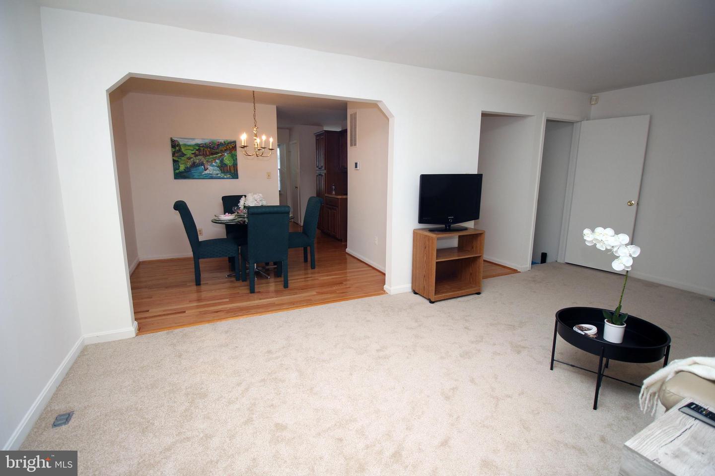 5932 Saint Moritz Dr Property Photo 7