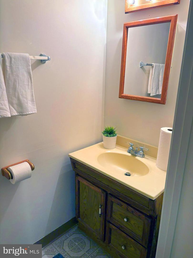 5932 Saint Moritz Dr Property Photo 41