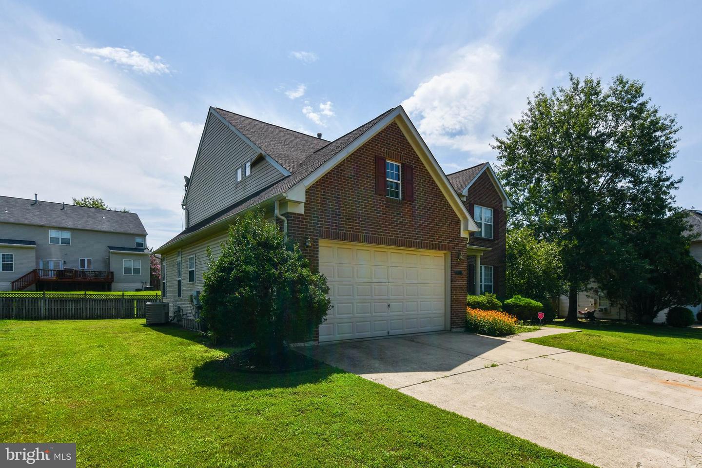 1408 Barnacle Geese Ct Property Photo 2