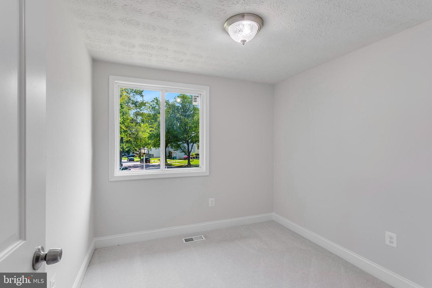 6000 Clinton Way Property Photo 17
