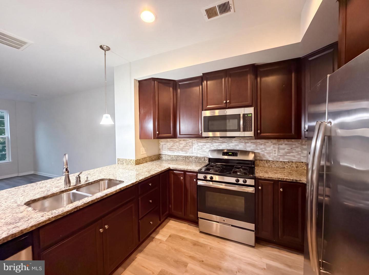 8221 Greenbelt Station Pkwy #310j Property Photo 6