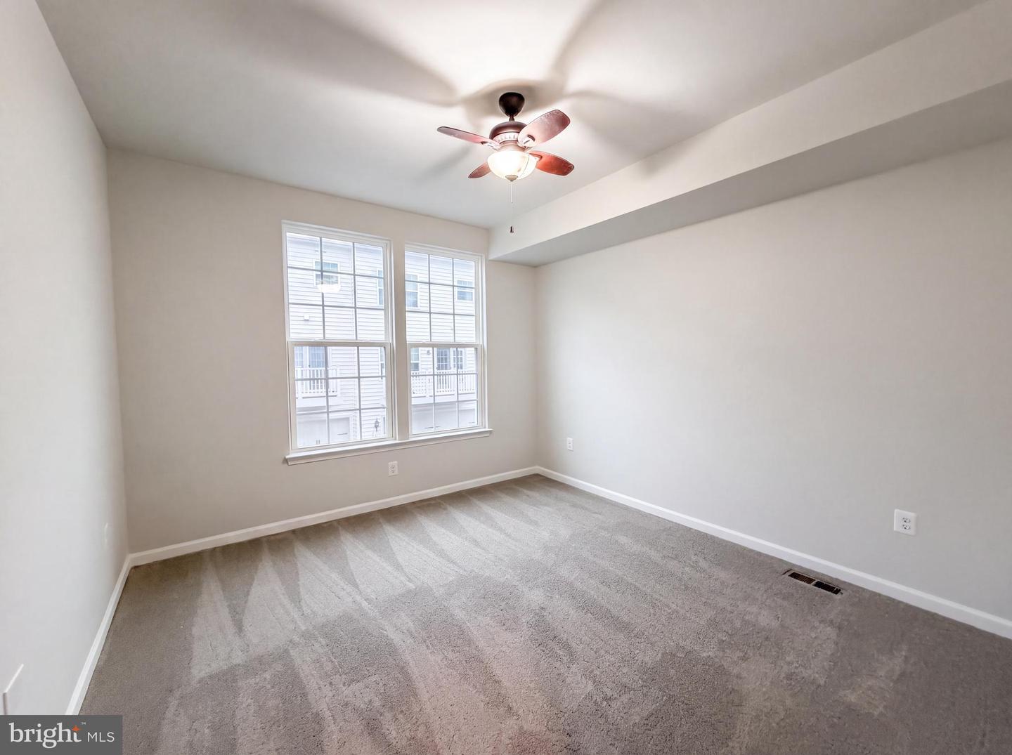 8221 Greenbelt Station Pkwy #310j Property Photo 9