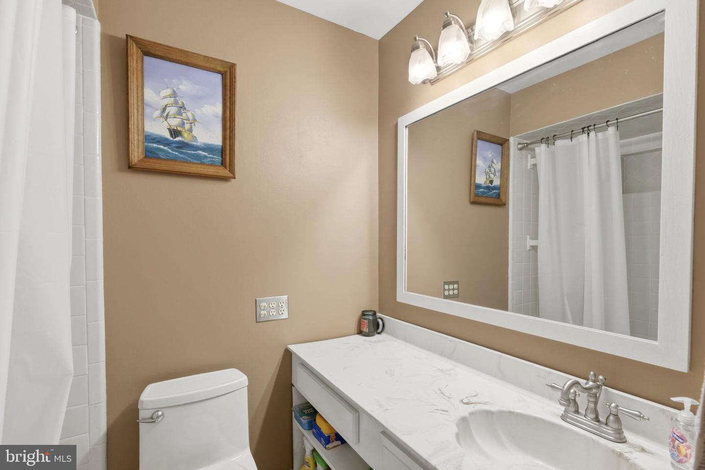 15746 Pointer Ridge Dr Property Photo 13