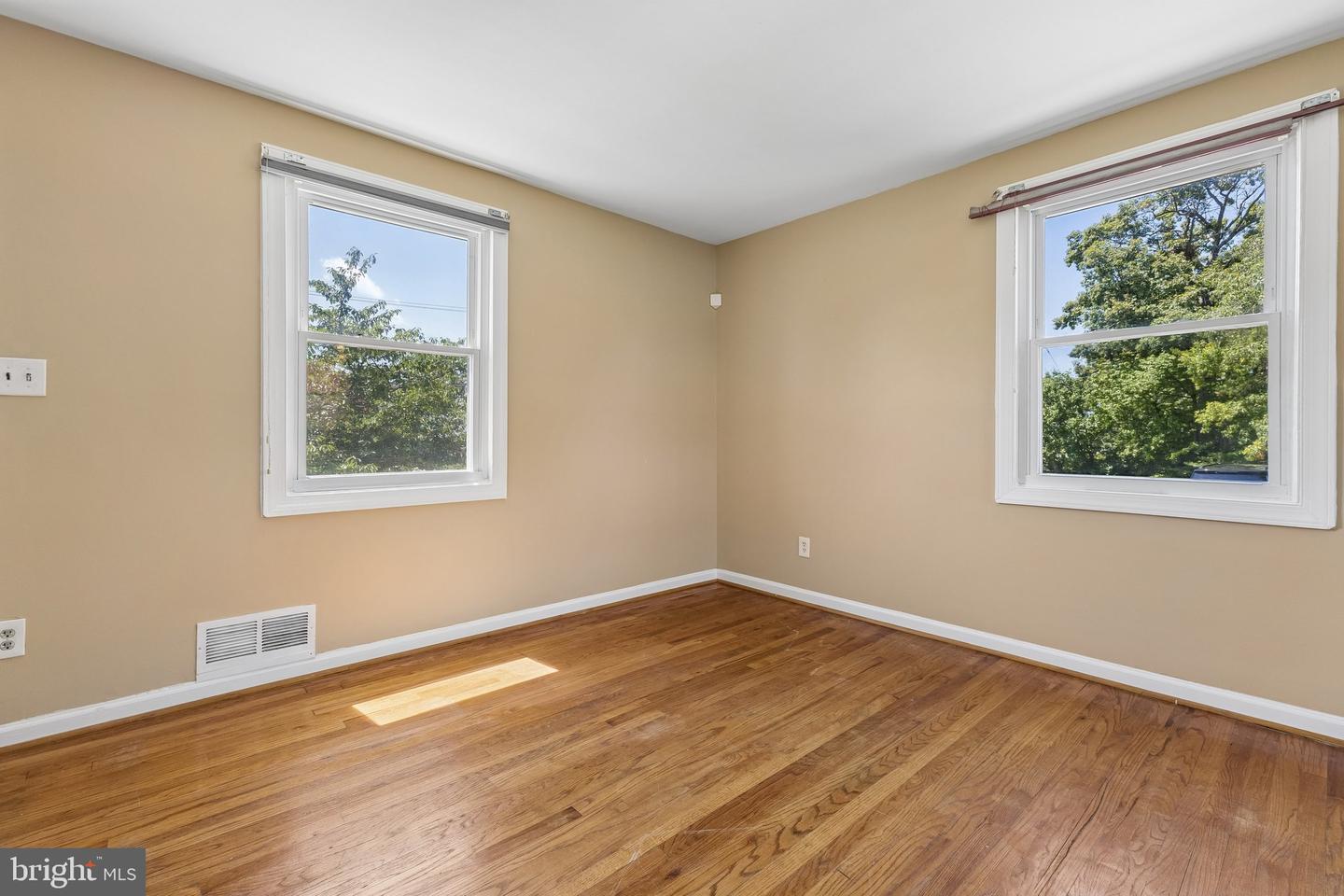 2752 Iverson St #71 Property Photo 10