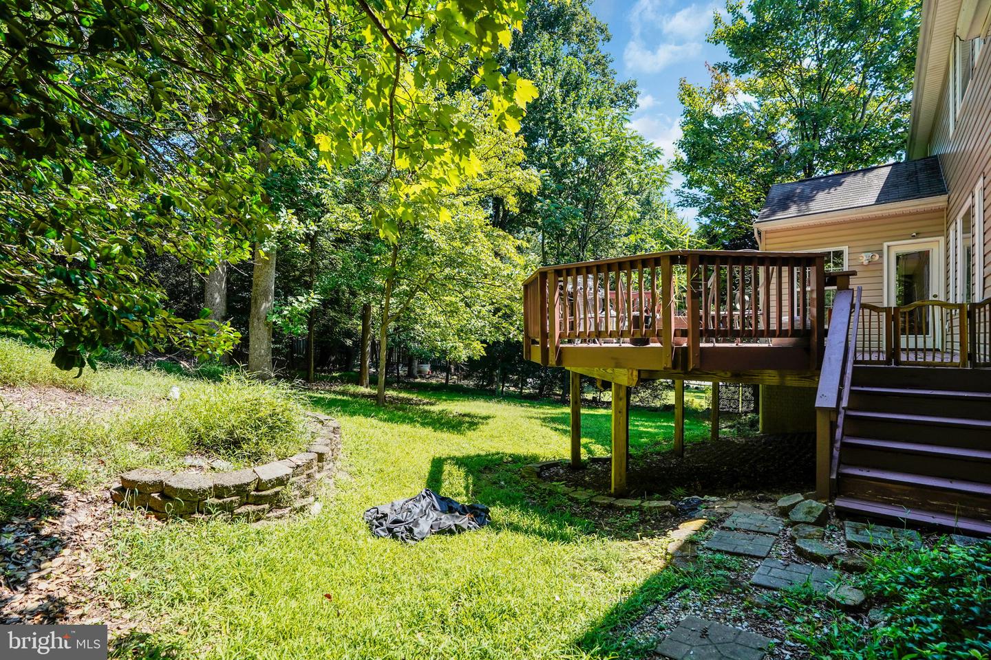 15611 Straughn Dr Property Photo 6
