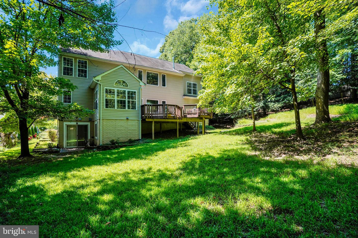 15611 Straughn Dr Property Photo 9
