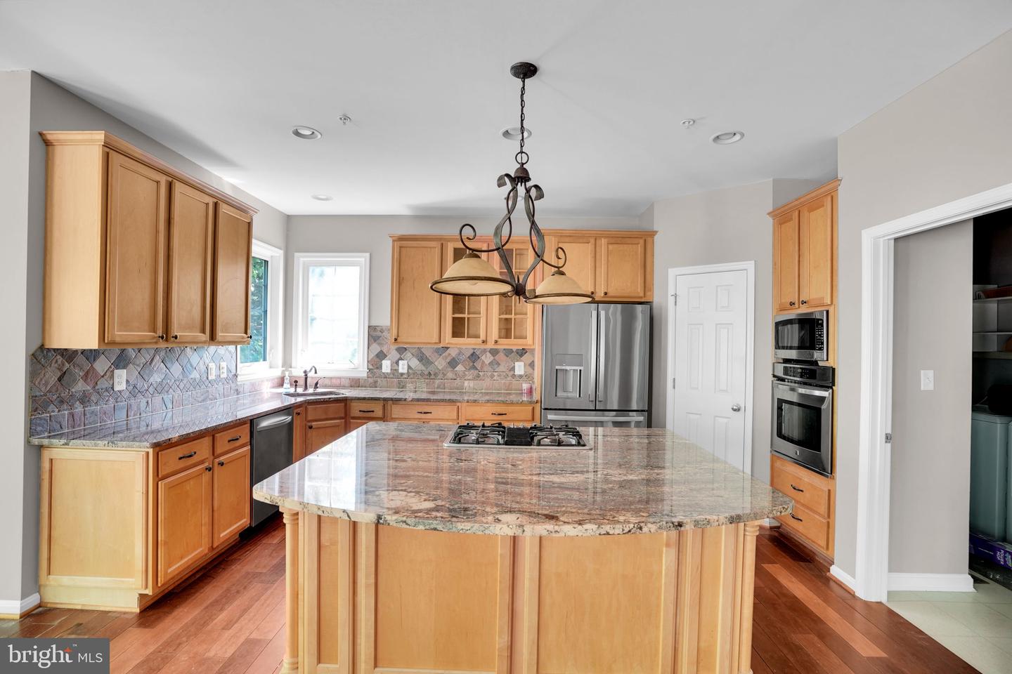 15611 Straughn Dr Property Photo 21