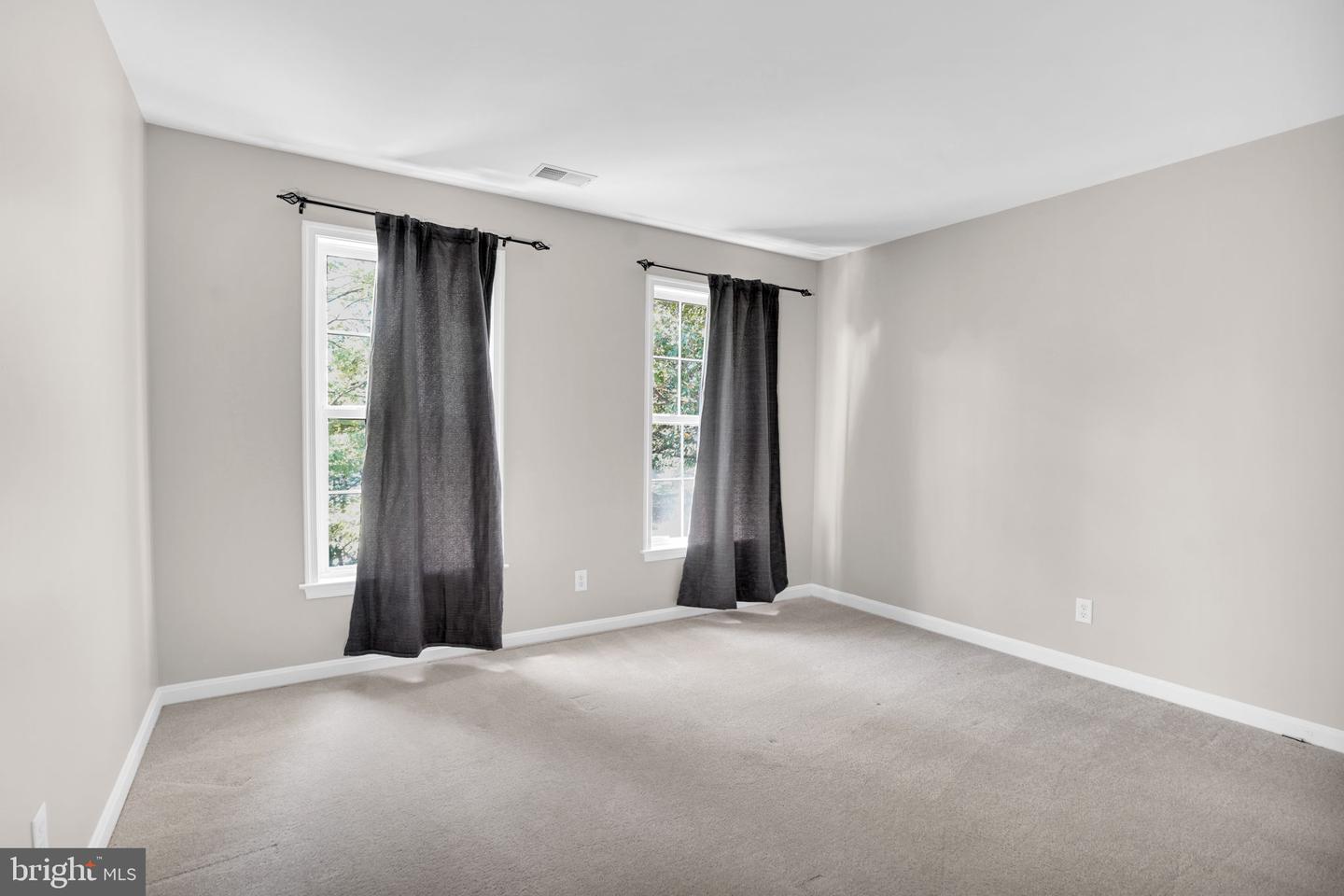 15611 Straughn Dr Property Photo 49
