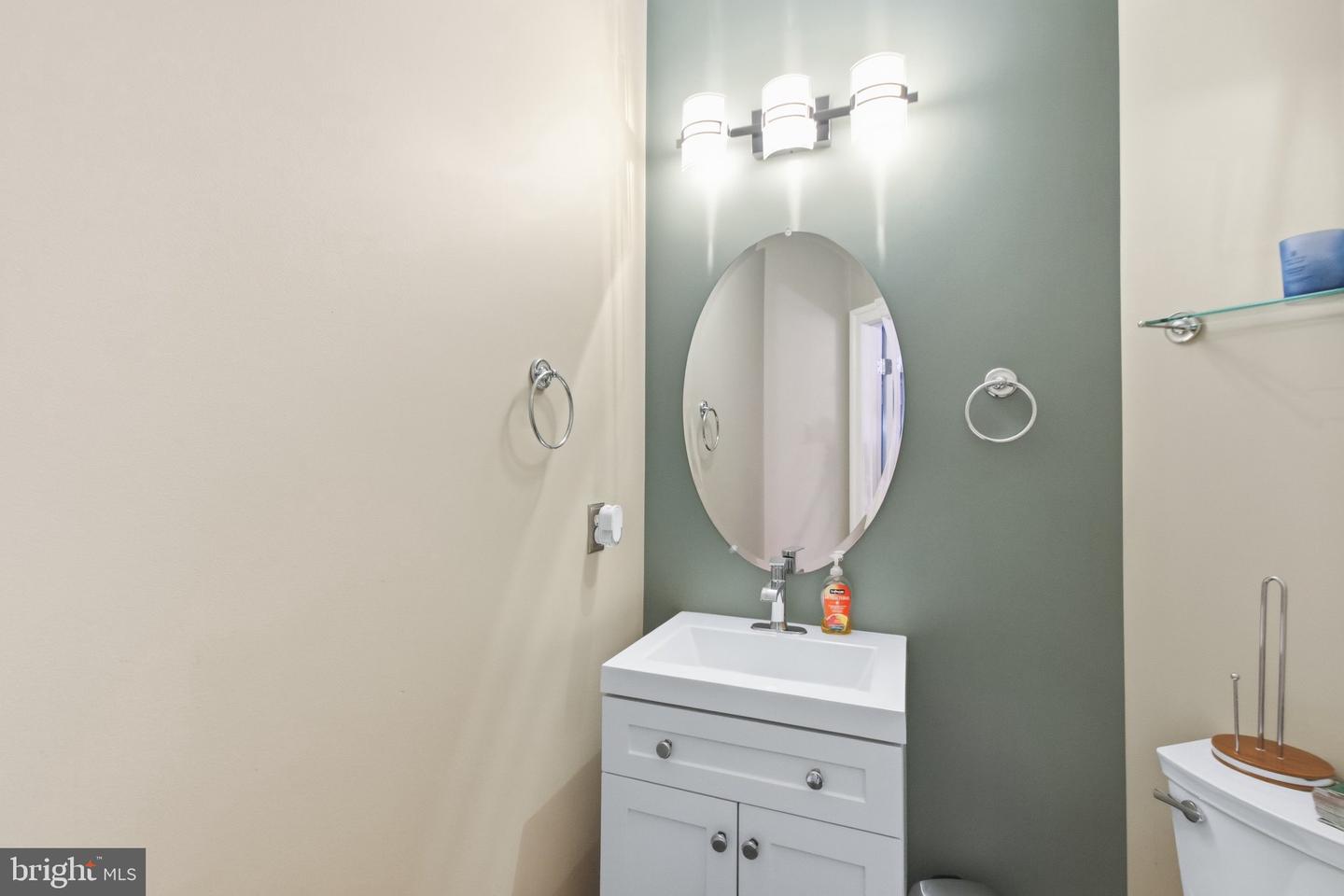 2405 Turngate Ct Property Photo 29