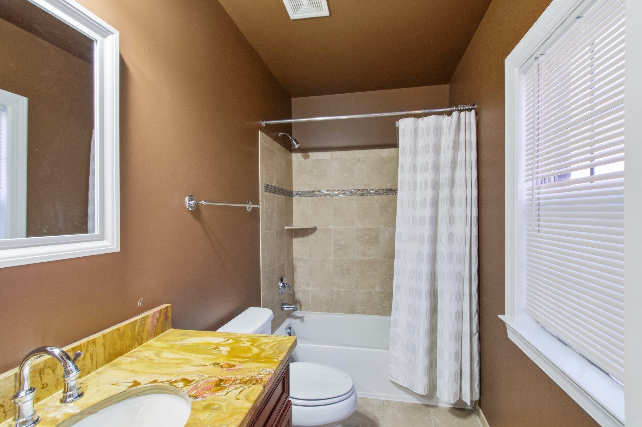 2405 Turngate Ct Property Photo 41