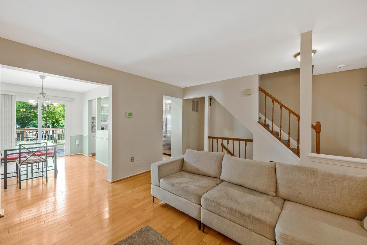 15811 Piller Ln Property Photo 6