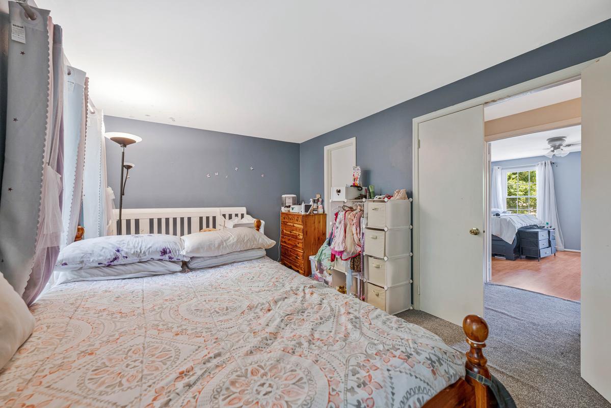 15811 Piller Ln Property Photo 14