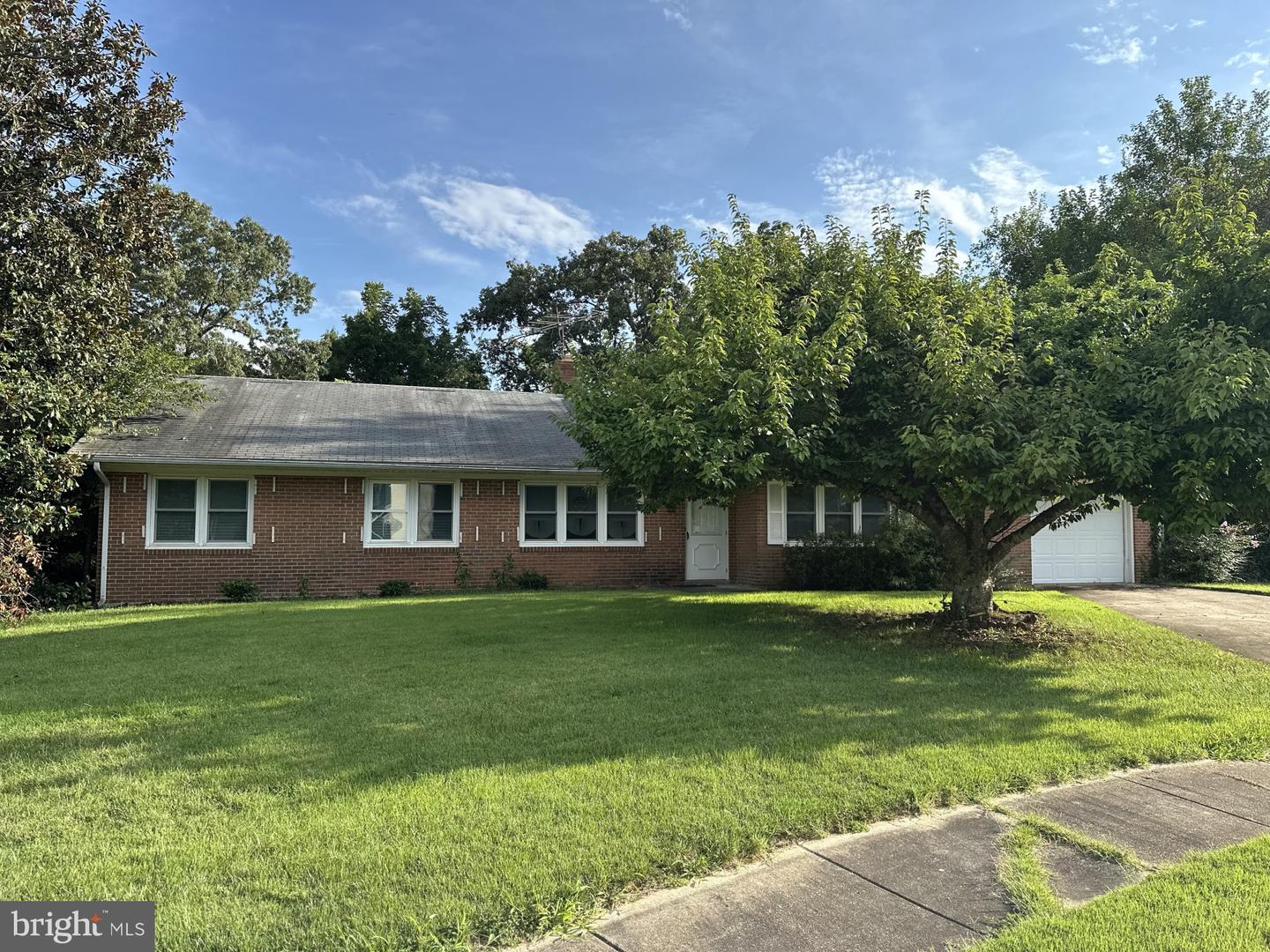 5601 Gwynndale Pl Property Photo 1