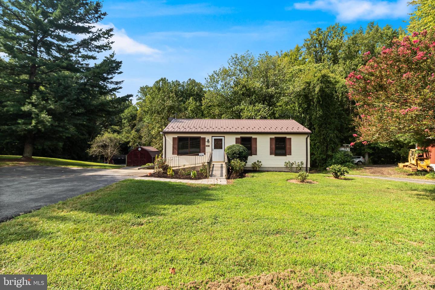 16601 Nottingham Rd Property Photo 6