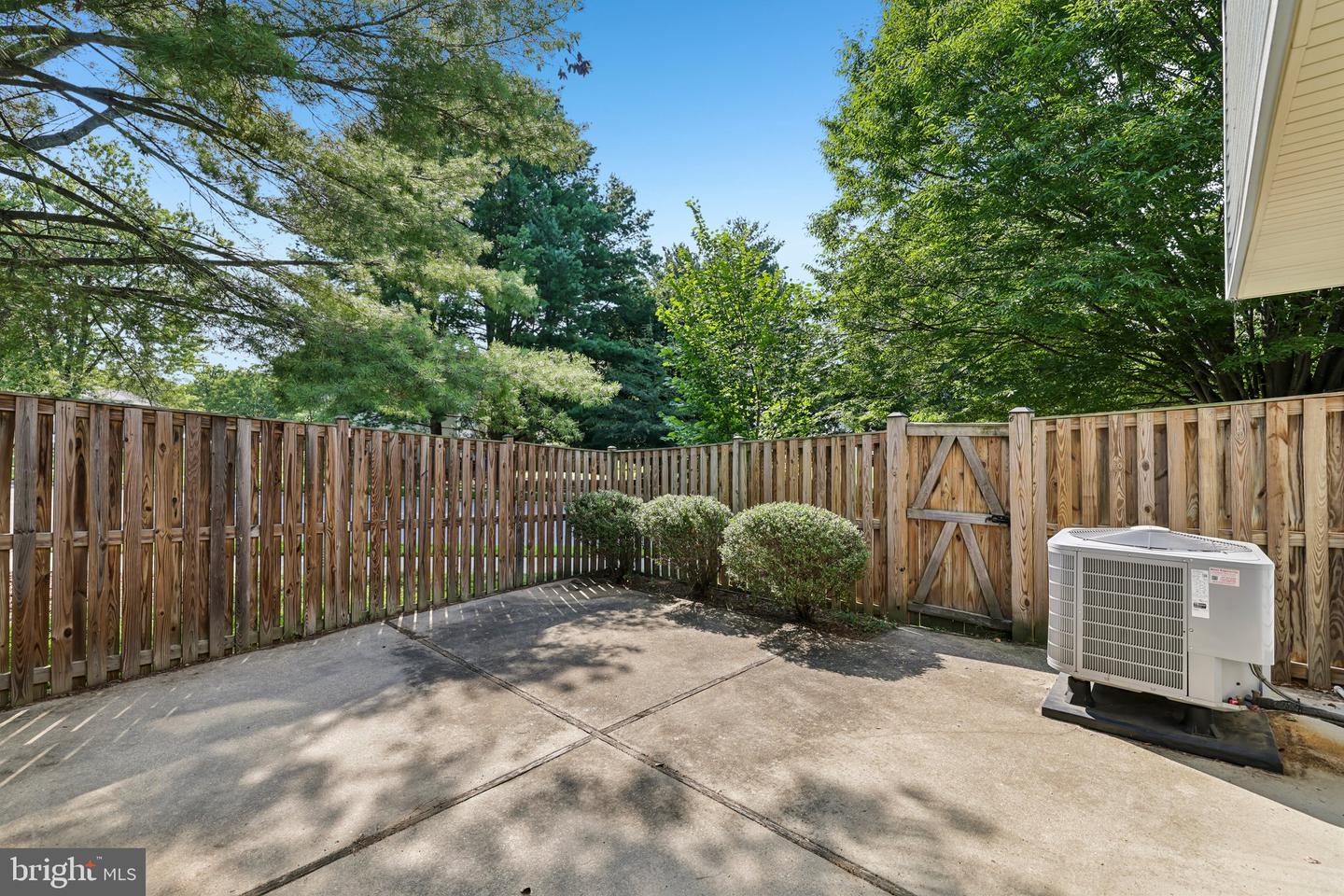 16301 Pewter Ln Property Photo 27