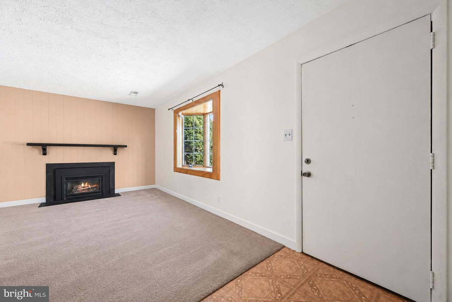 934 West St Property Photo 3