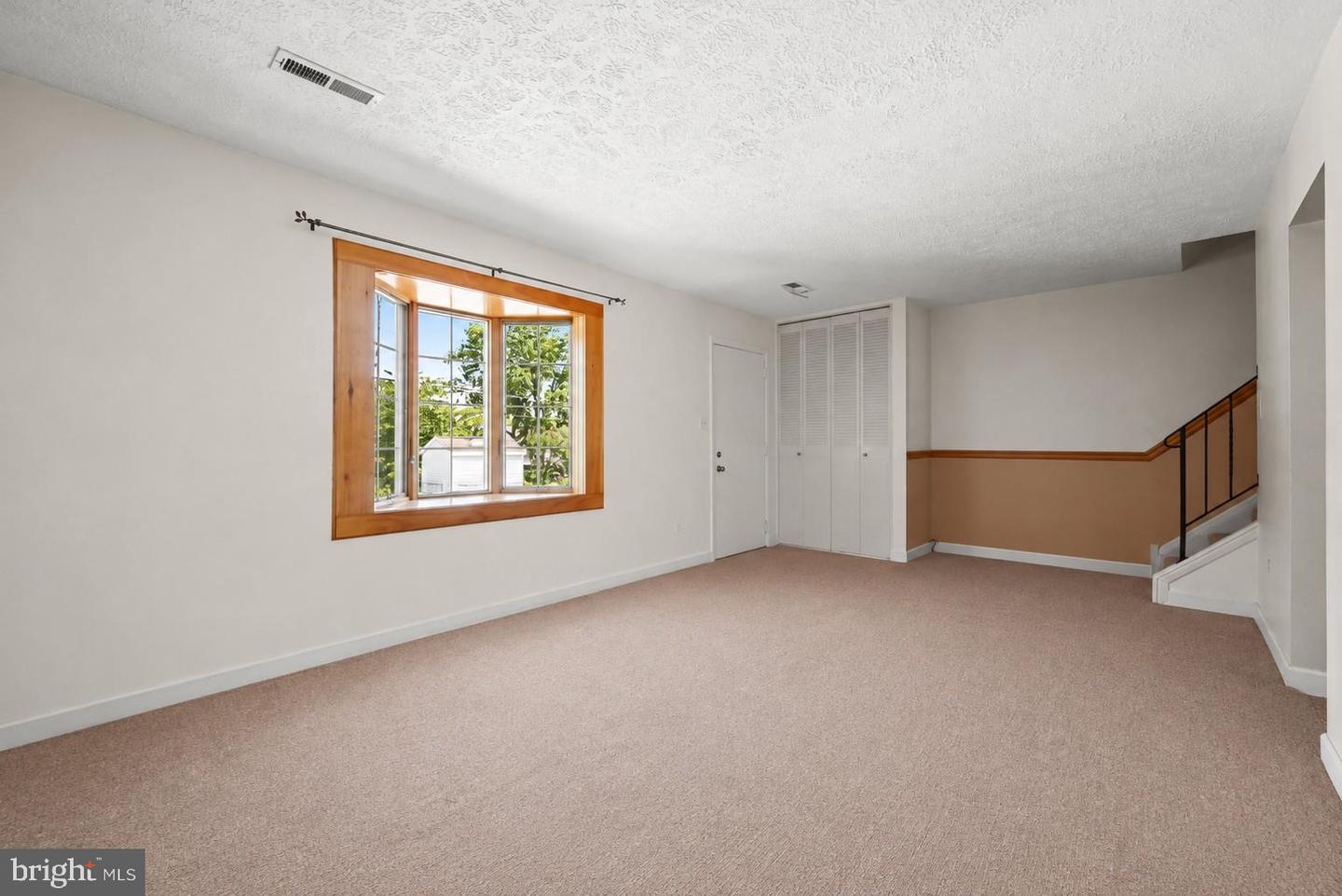 934 West St Property Photo 4