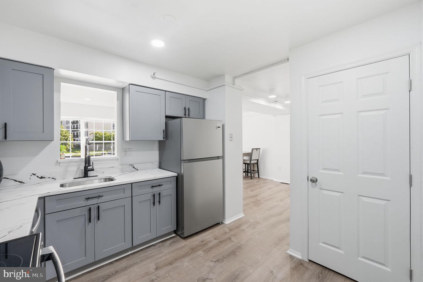 4805 Berwyn House Rd Property Photo 10