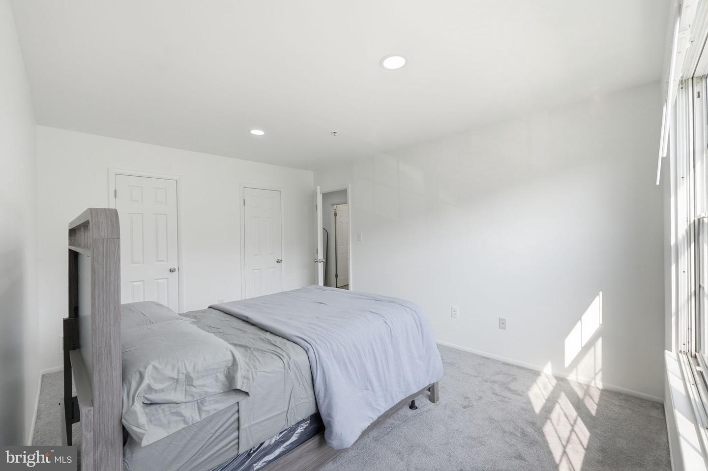 4805 Berwyn House Rd Property Photo 12