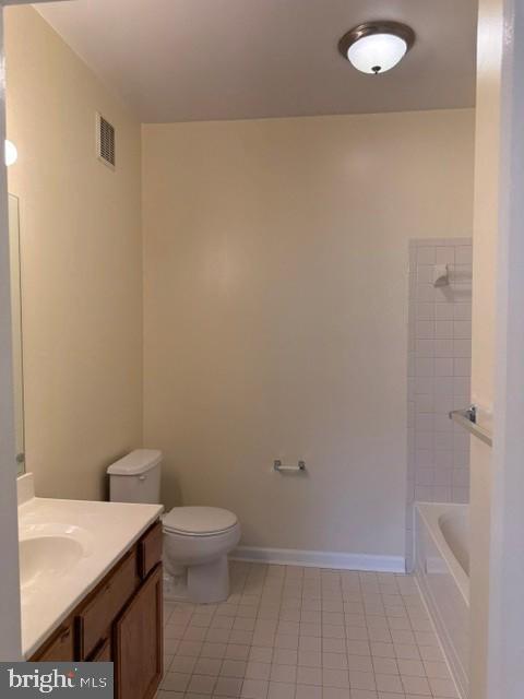 2805 Forest Run Dr #2-106 Property Photo 16
