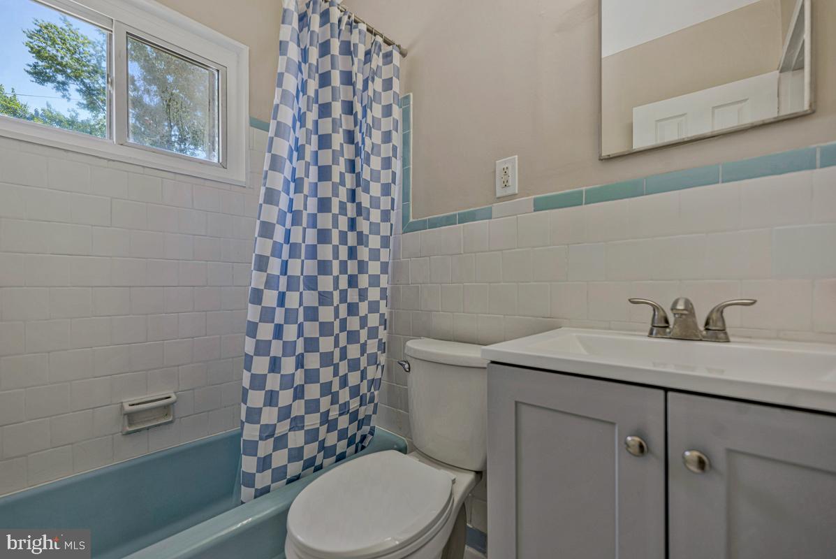 3917 Triton Ct Property Photo 23