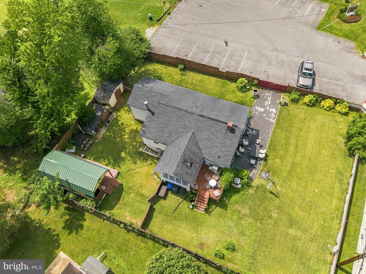 5603 Berwyn Rd Property Photo 32