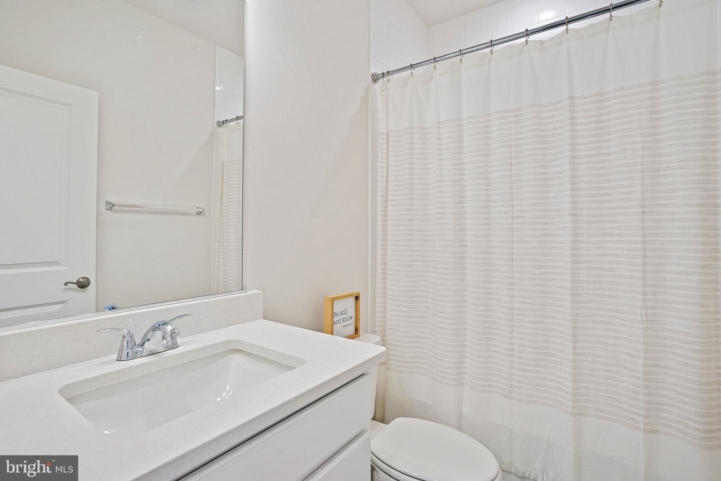 3443 Carnaby St Property Photo 18