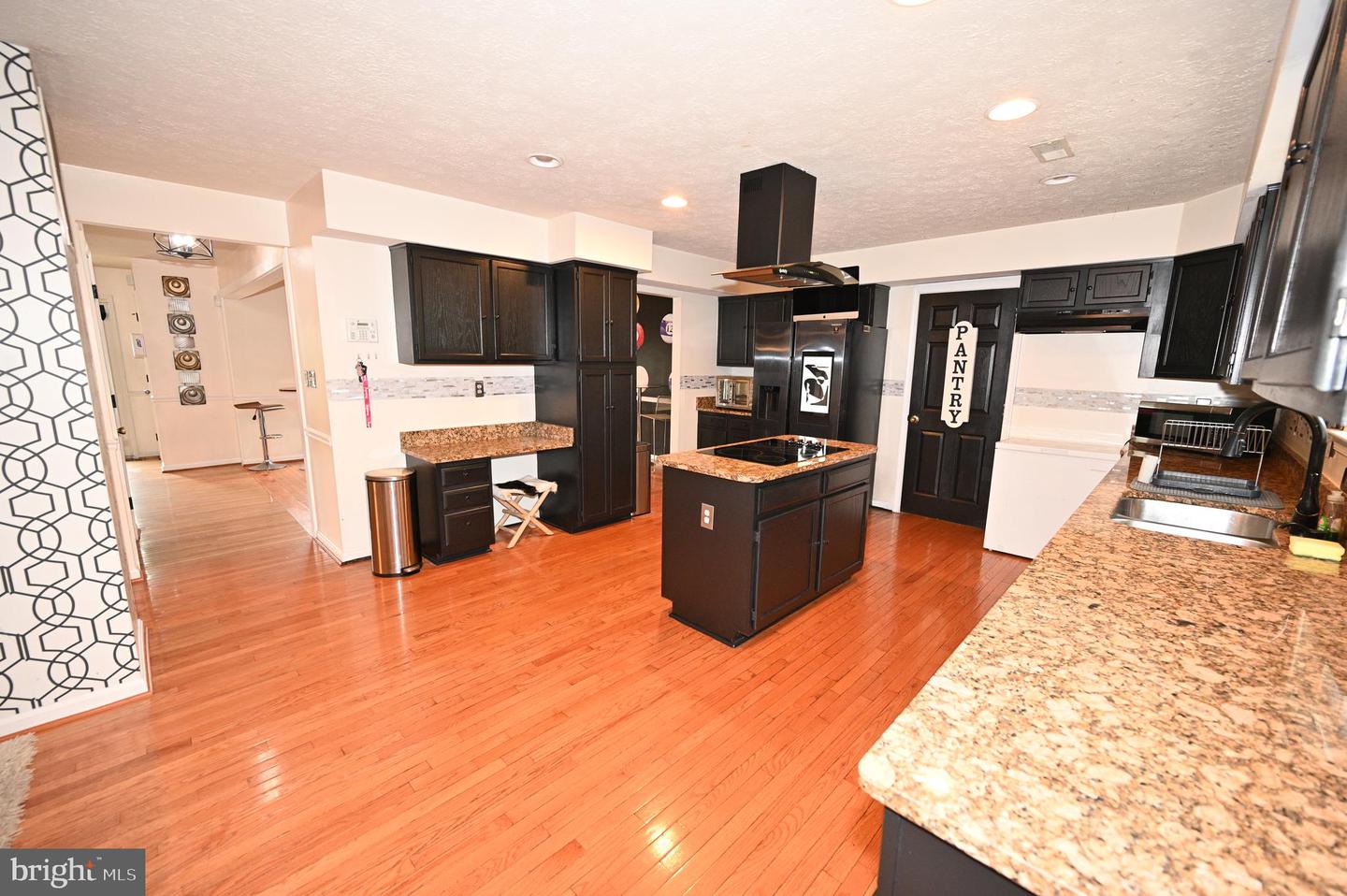 5800 Bost Property Photo 14
