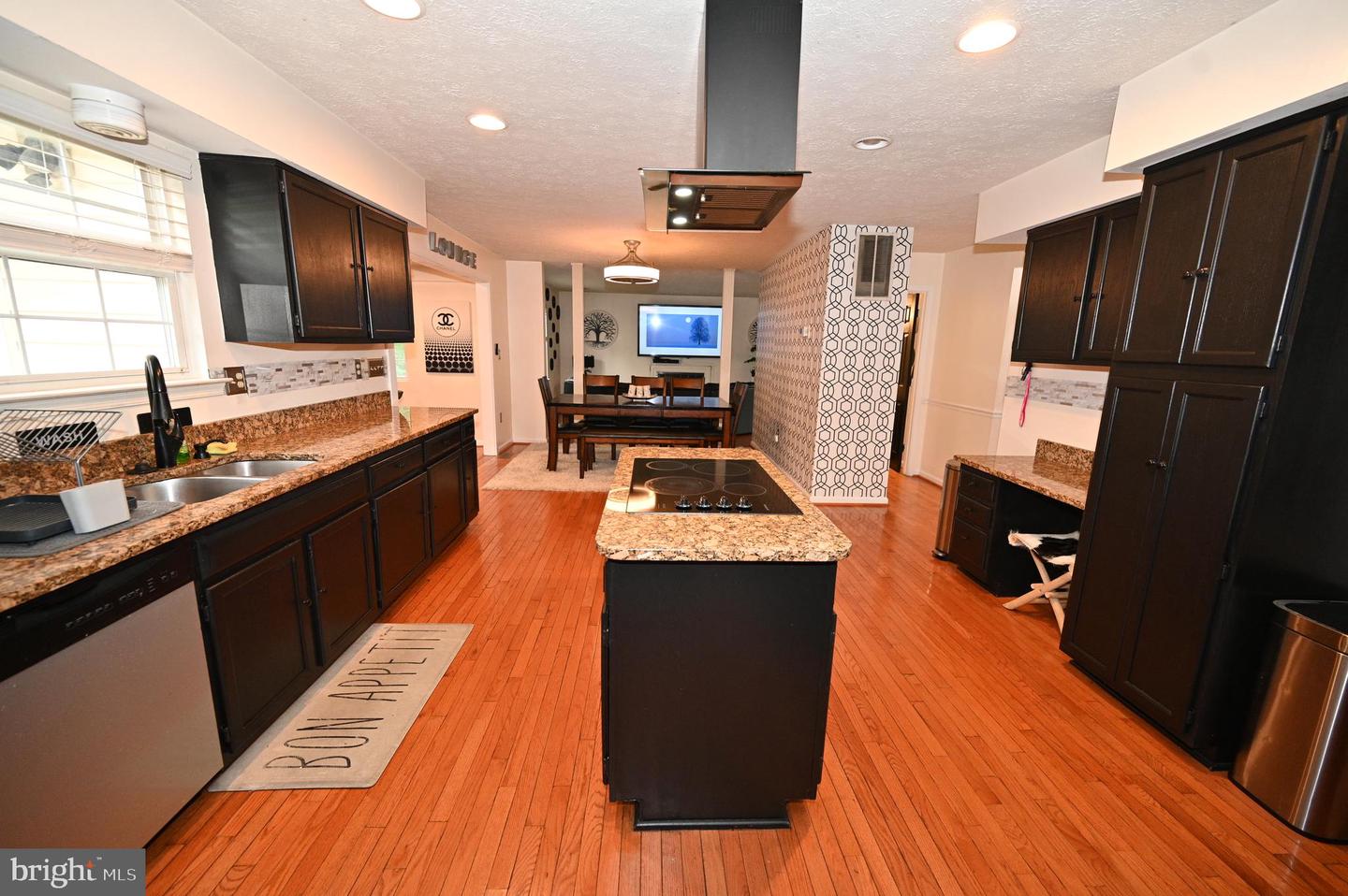 5800 Bost Property Photo 16