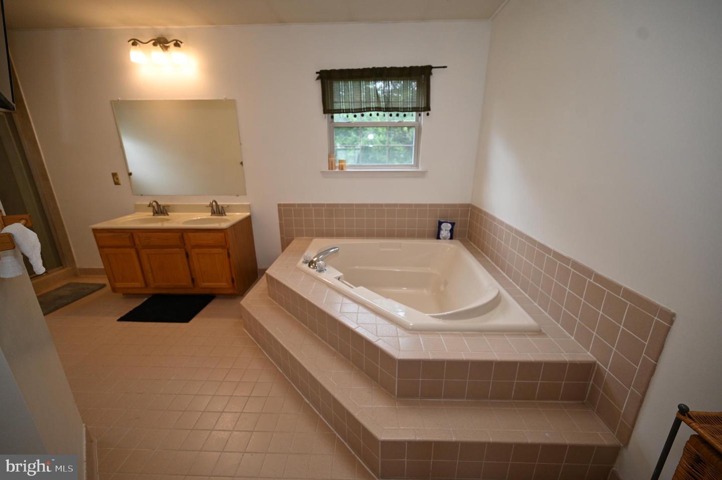 5800 Bost Property Photo 33