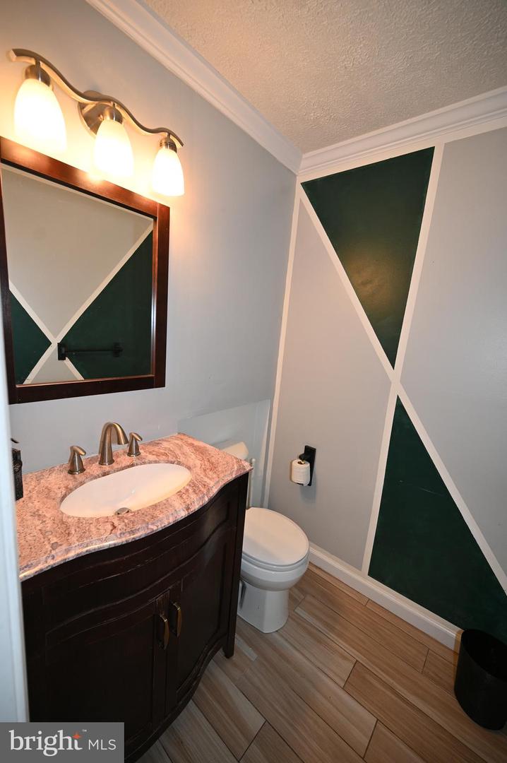 5800 Bost Property Photo 41