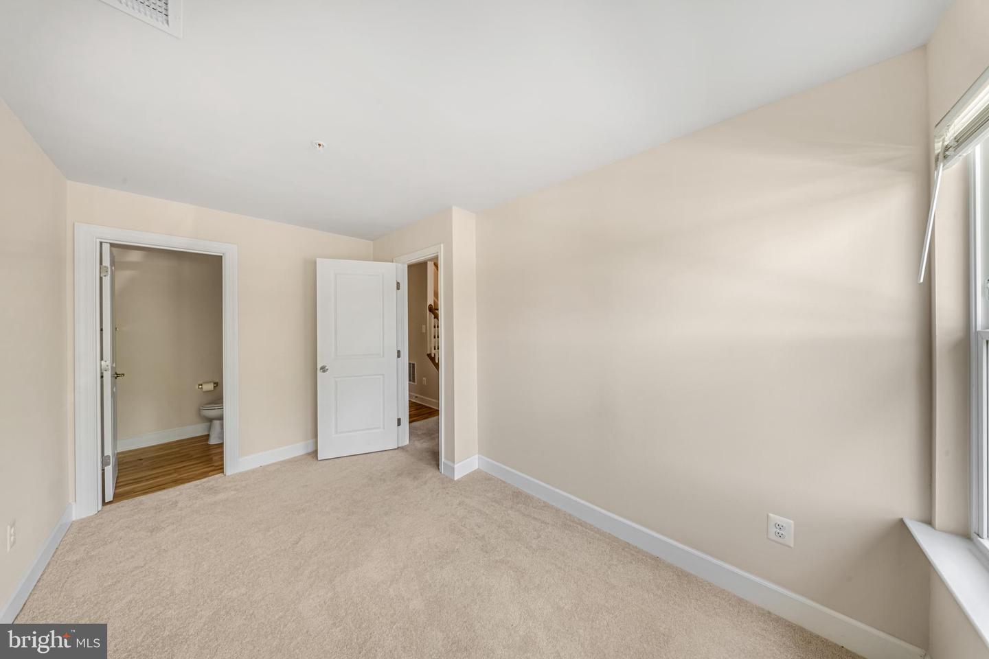 3525 Carnaby St Property Photo 7