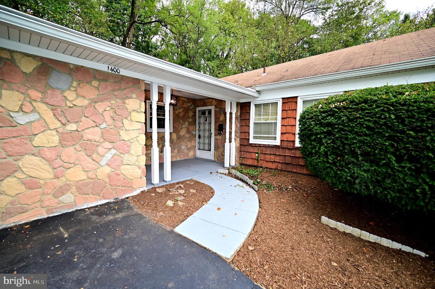 1400 Port Echo Ln Property Photo 6