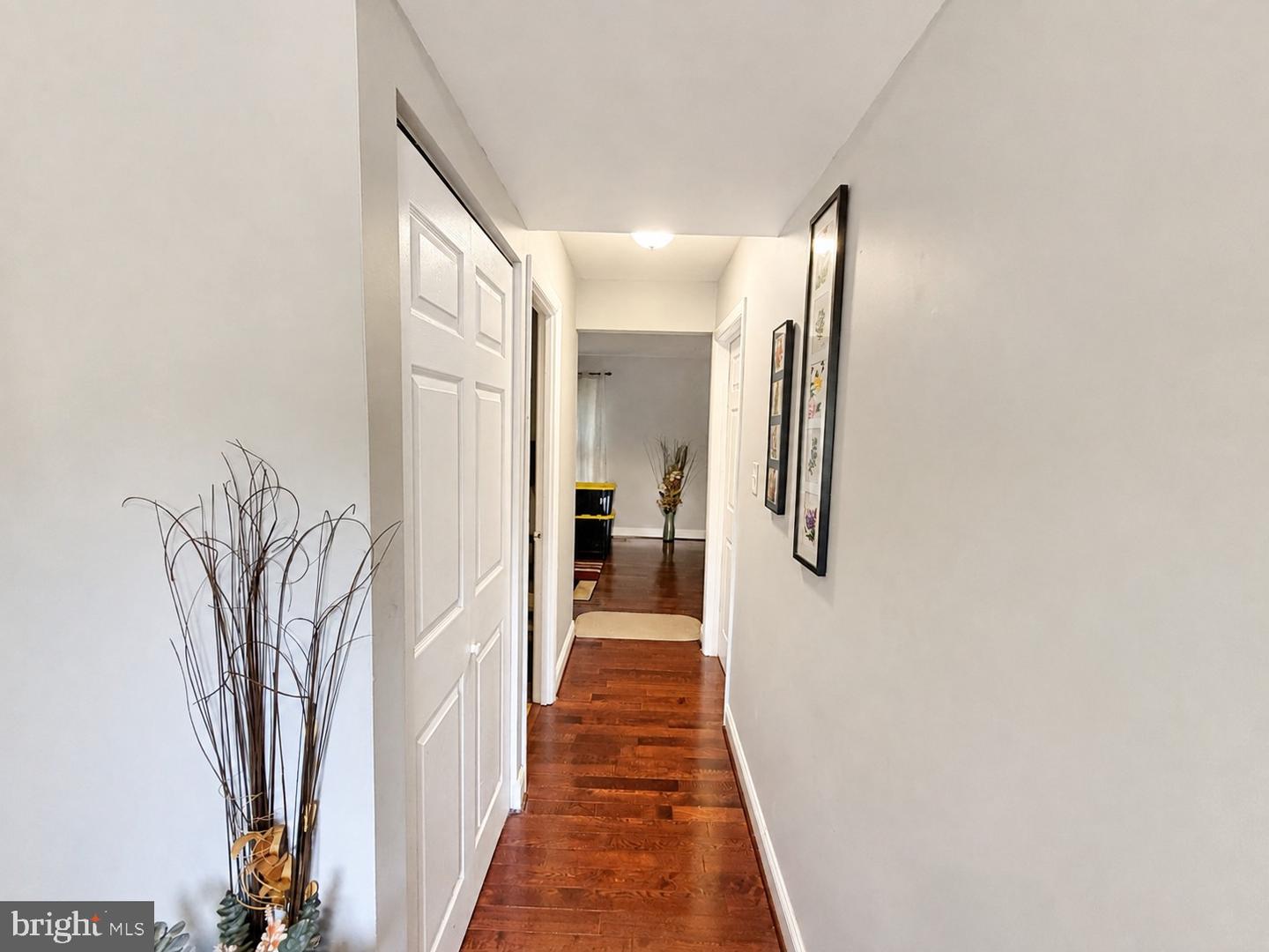 7285 Wood Hollow Ter Property Photo 3